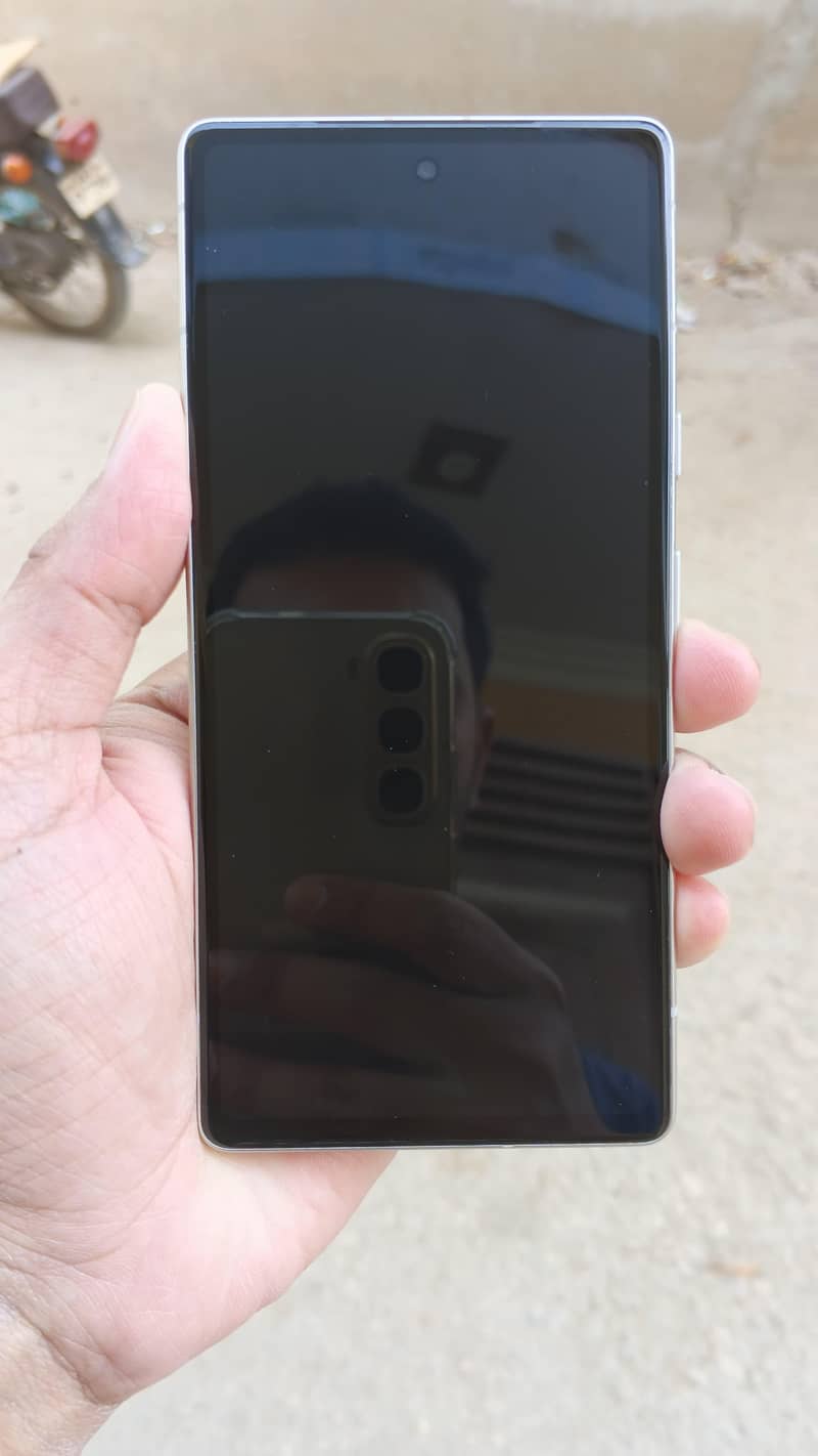 Google Pixel 7a 6