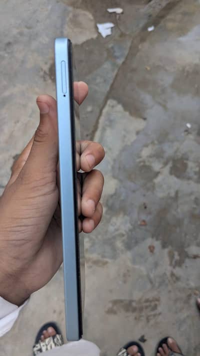 6 GB RAM 128 GB
