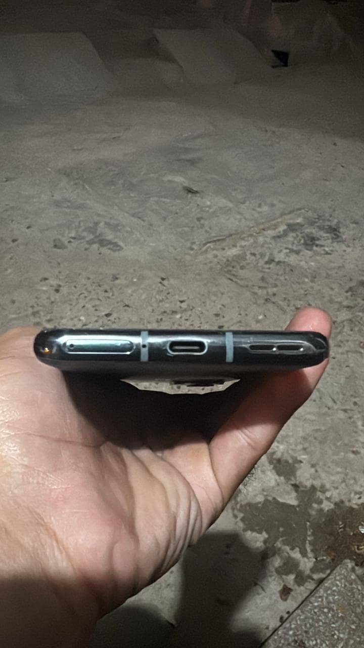 One Plus 9 Pro 4