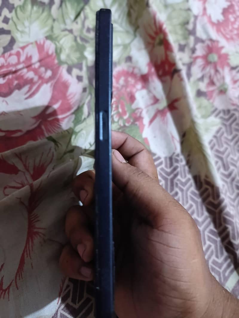OPPO A57 4