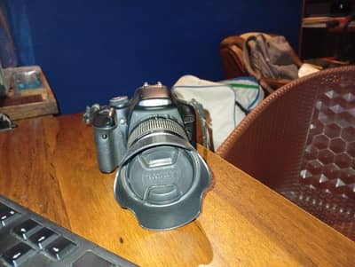 Canon EOS 550D DSLR Camera
