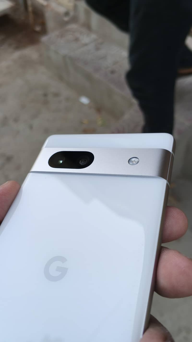 Google Pixel 7a 1