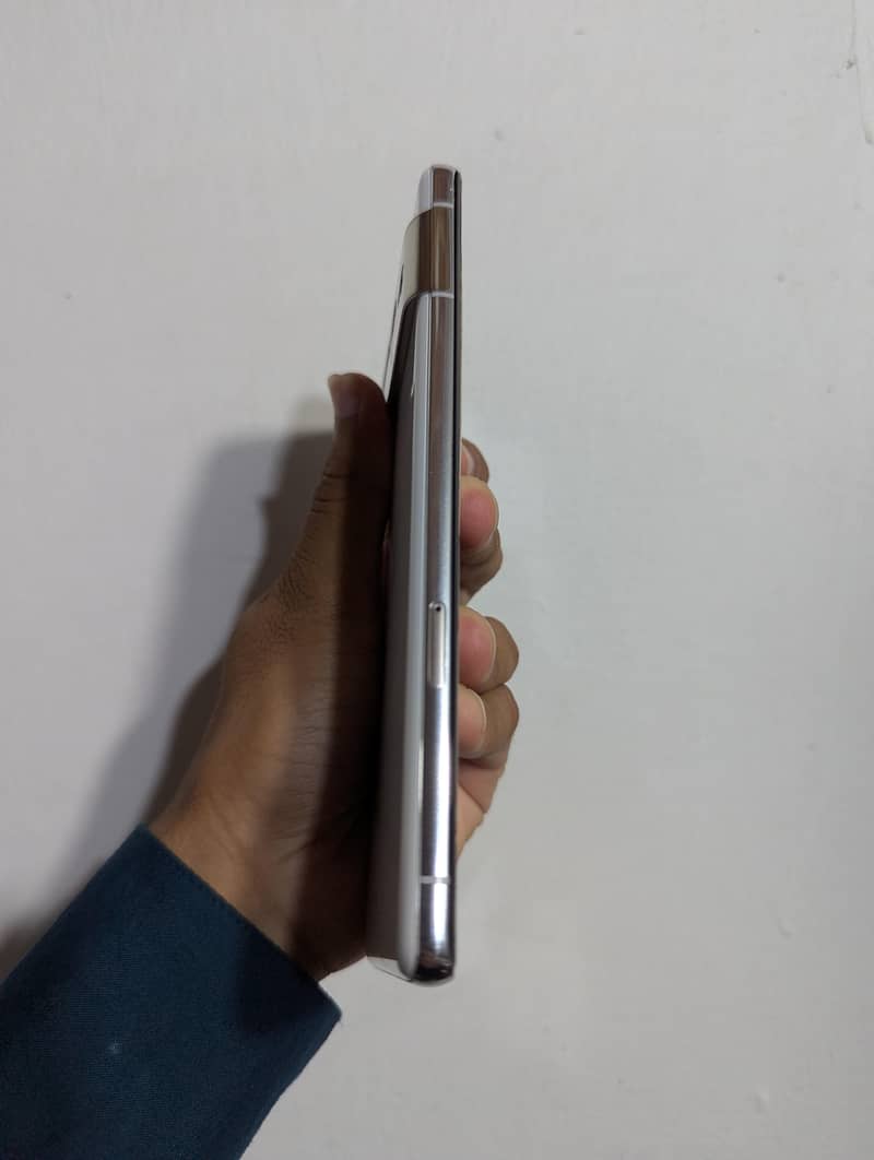 Google Pixel 7 Pro 4