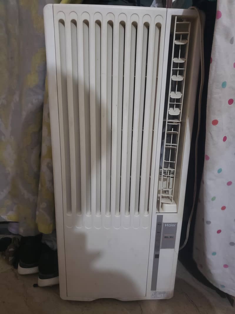 Window Ac 1/10 1