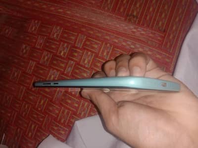 Xiaomi POCO C40