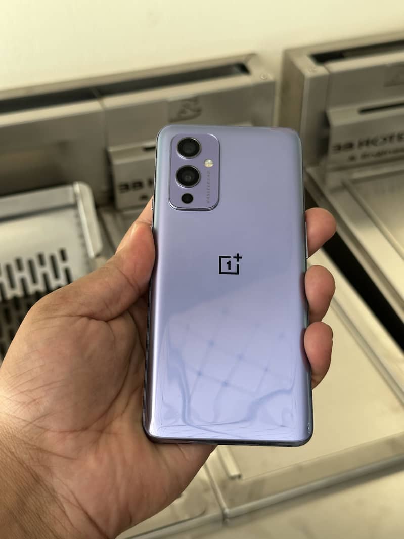 One Plus 9 2
