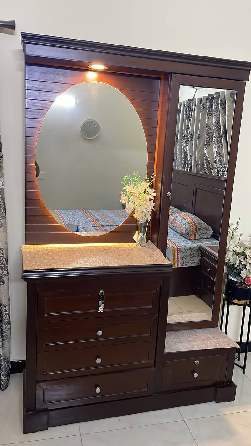 NEW CONDITION DRESSING TABLE 1