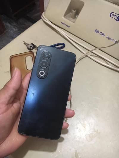 Itel S25 6+4 128gb