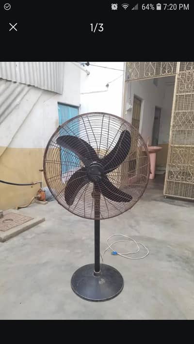 pedistal fan
