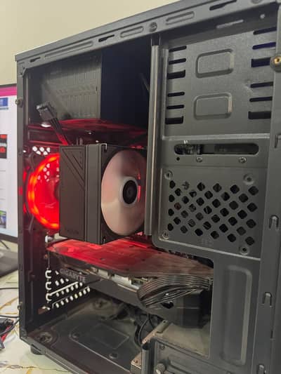Gaming PC Ryzen 5 8400F | Gigabyte RTX 2070 | 32gb Ddr5 ram | NVME