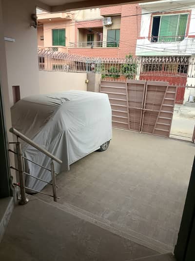 8 marla house in Johar town