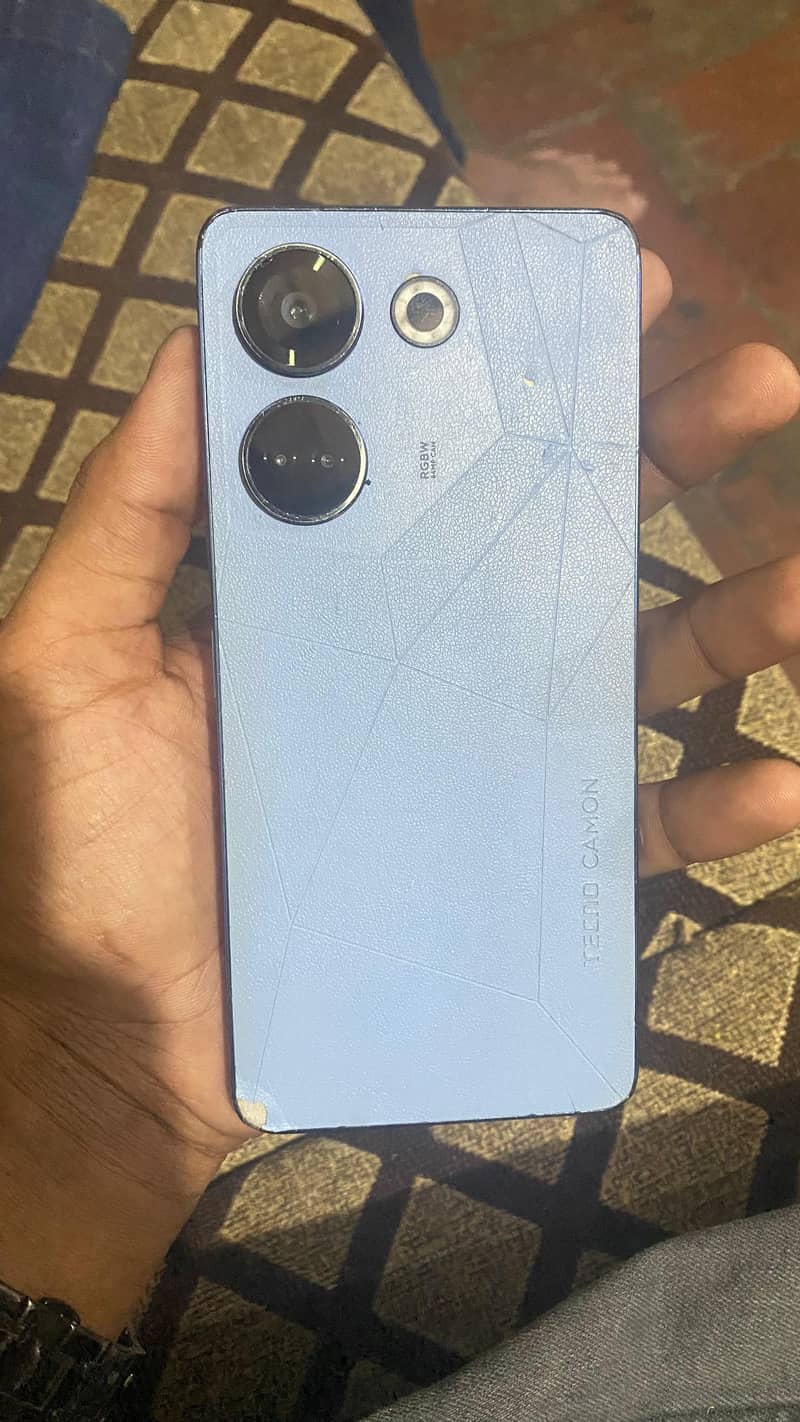 Tecno CAMON 20 10