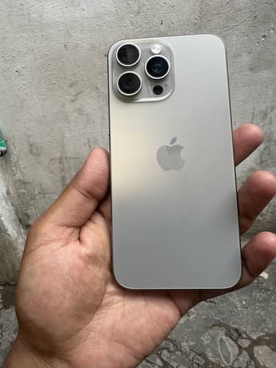 iPhone 15 Pro Max Jv