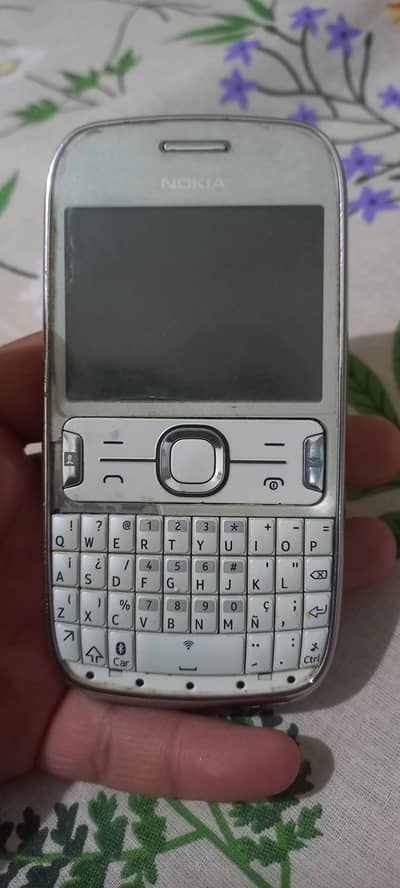 Nokia Asha 302