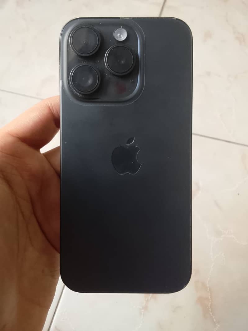15 pro 4