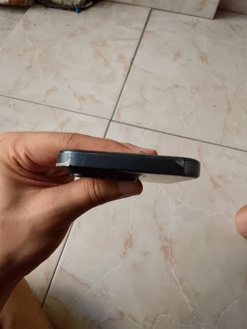 15 pro 6