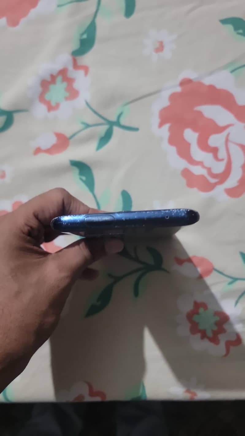 One Plus 7T Pro 4