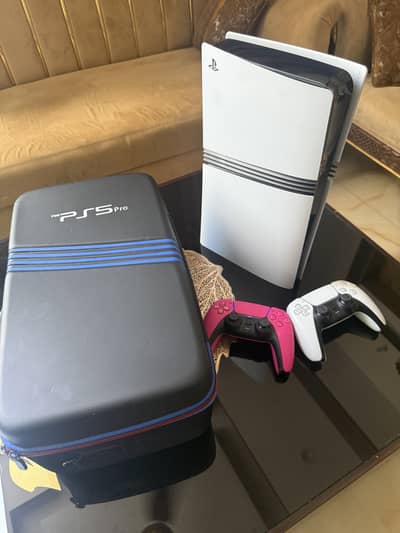 PS5 Pro 2TB Brand New +2 controllers +4Games