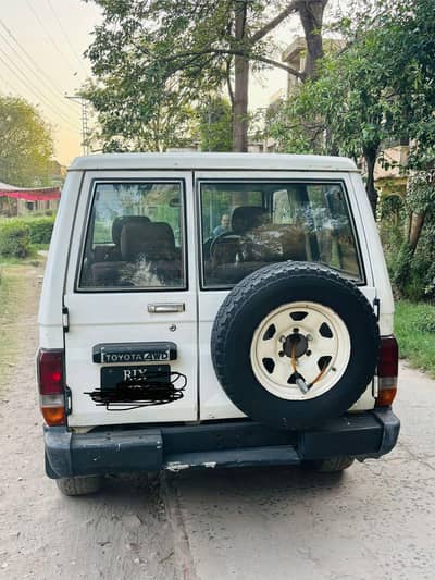 Toyota Land Cruiser 1986