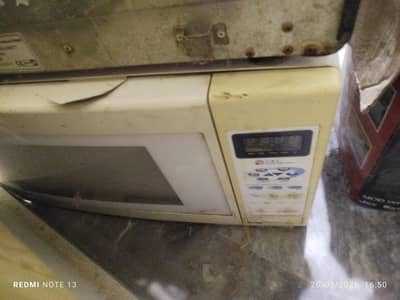 Dawlance Microwave Large