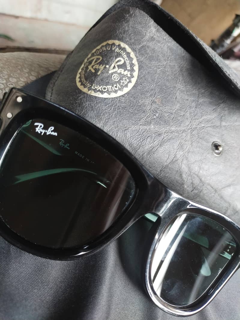 rayban 2