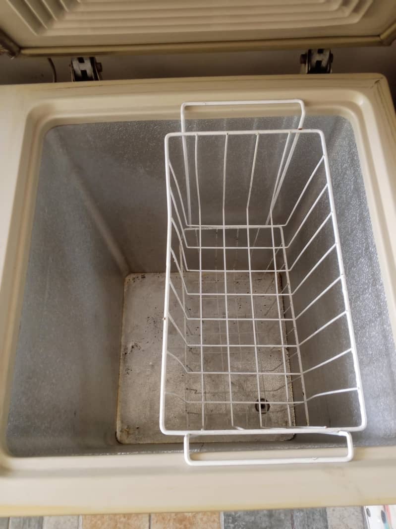 freezer 2