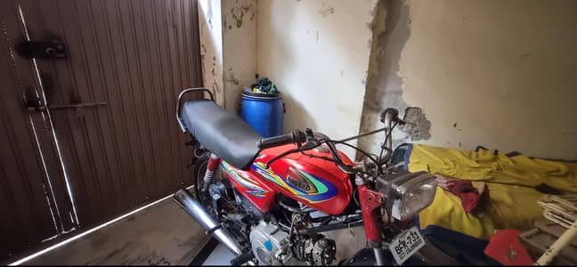 United Bike 2021 model urgent sale 3475337367 whatsApp