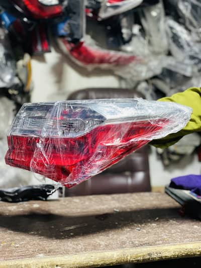 * Toyota Corolla 2018 Right Back Light