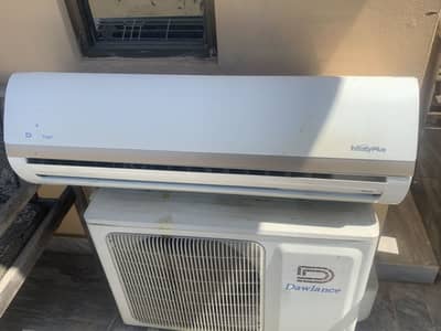 Dawlance 1.5 ton  infinity plus Split Ac in good condition