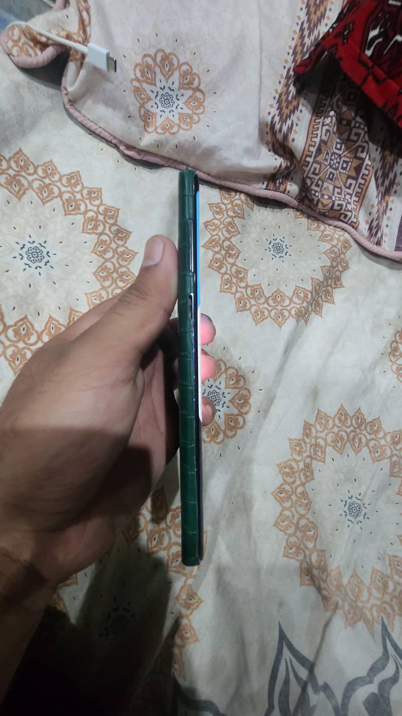 Samsung Mobile Note 9 3