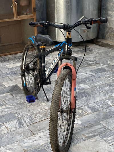 Bicycles Gears Vaali hai