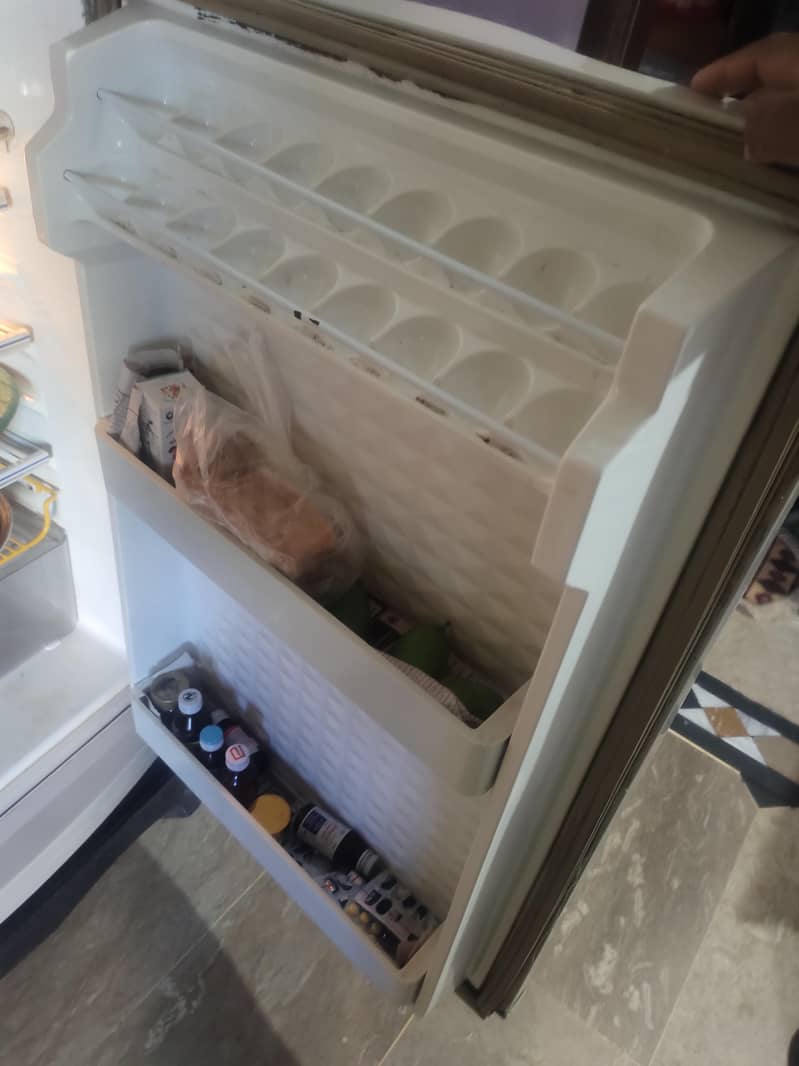 Dawlance Refrigerator 2