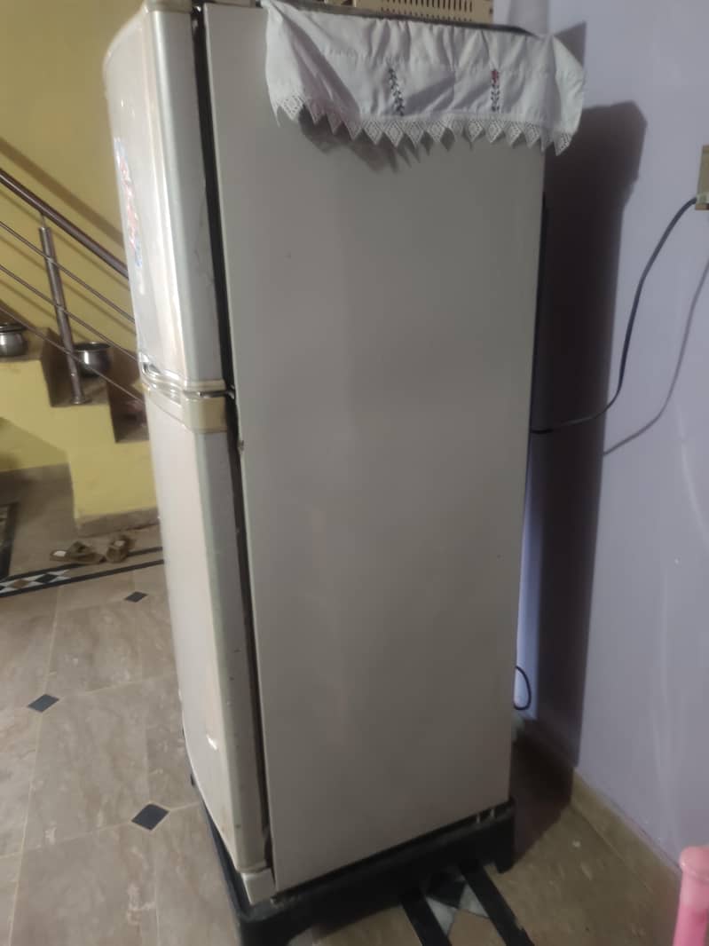 Dawlance Refrigerator 4