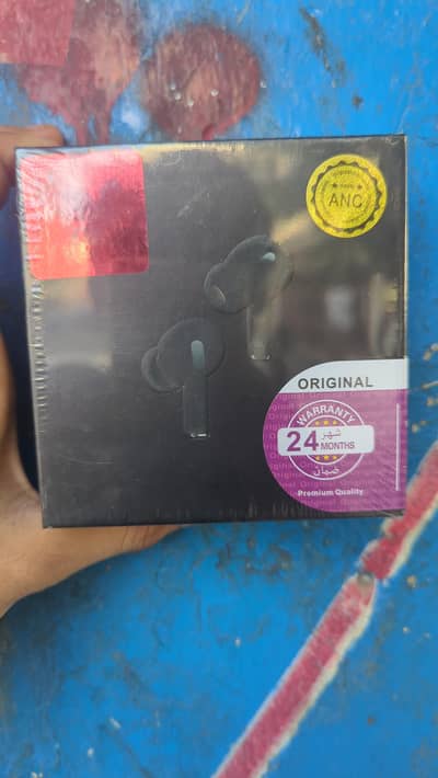 air pods pro 2 sell 3pcs Available