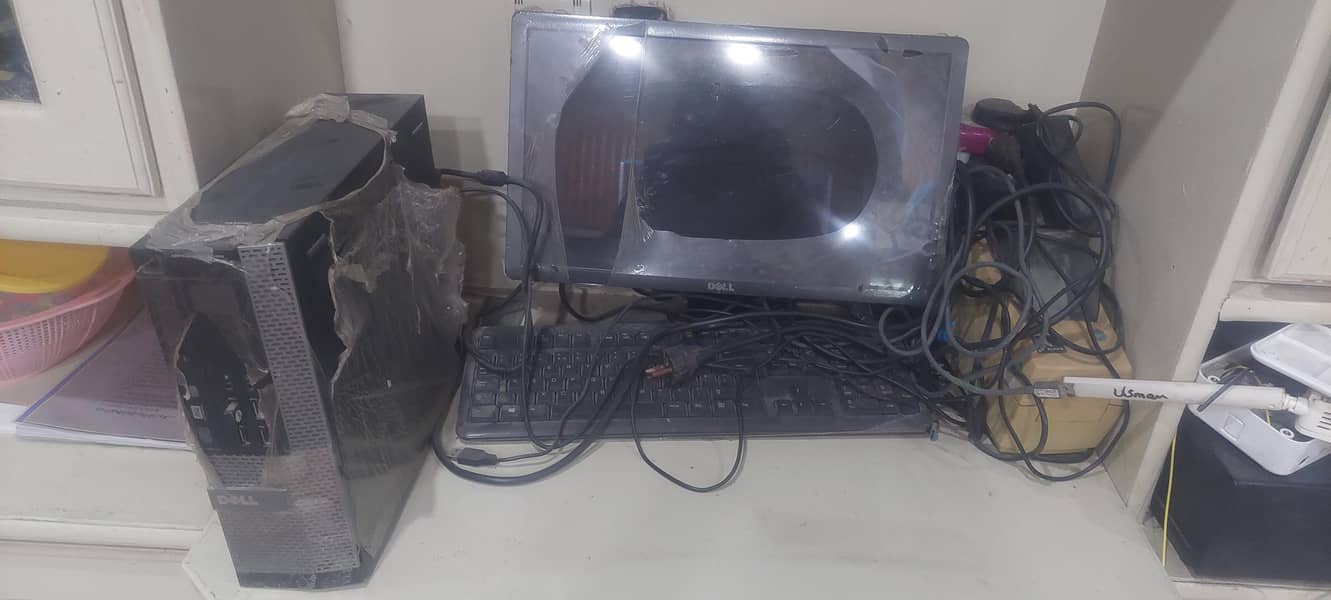 desktop computer 0
