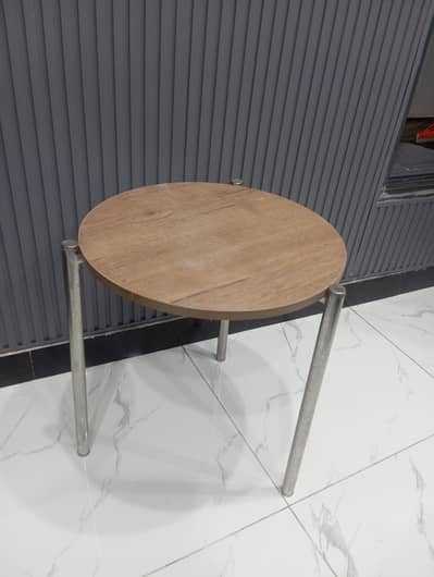 coffe table top wooden bottom ss