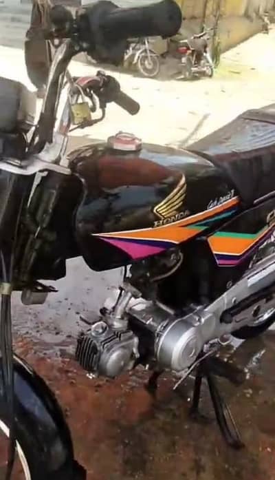 Honda CD 70 CC model 2011 for sale WhatsApp 0309/92/43/593/