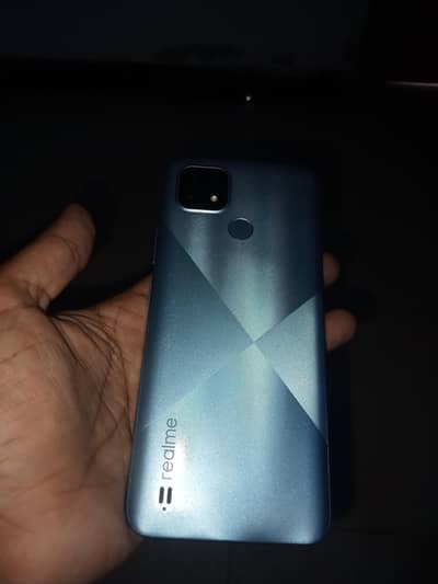 Realme C21