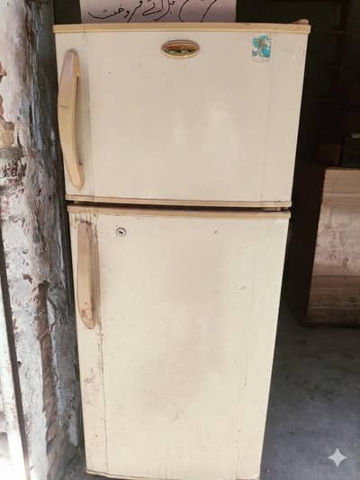 For Sale: Singer Vintage Double-Door Refrigerator