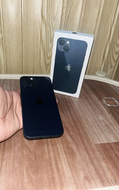 Apple iPhone 13