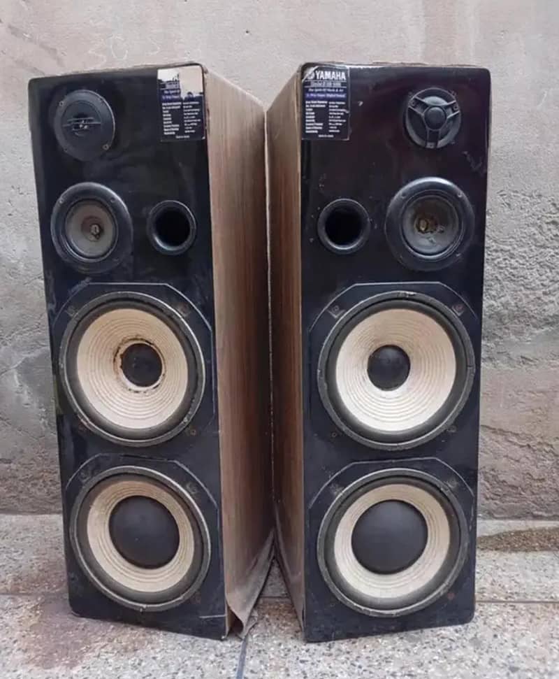 speakers 1