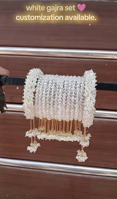 handmade gajrs soft sparkle Floral elegance and desi charm gajra set