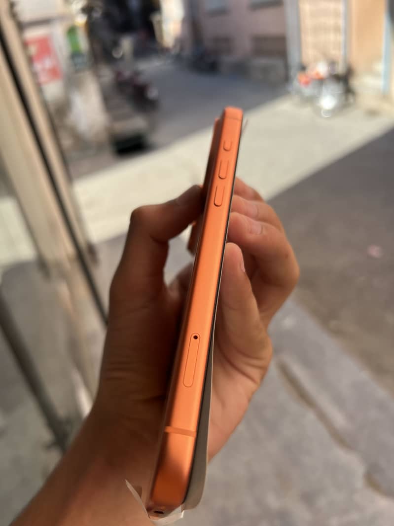 Apple iPhone 17 Pro Max 2