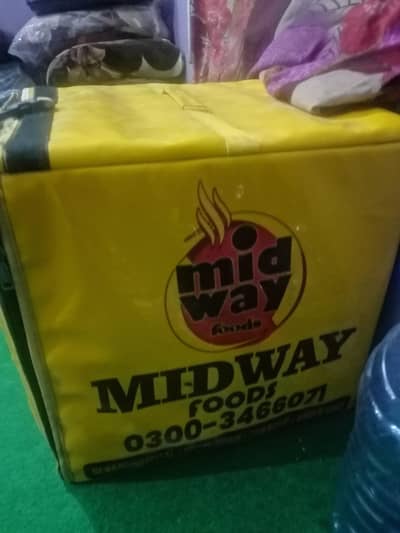 commercial food delivery box with iron rack  for motor cycle good cond