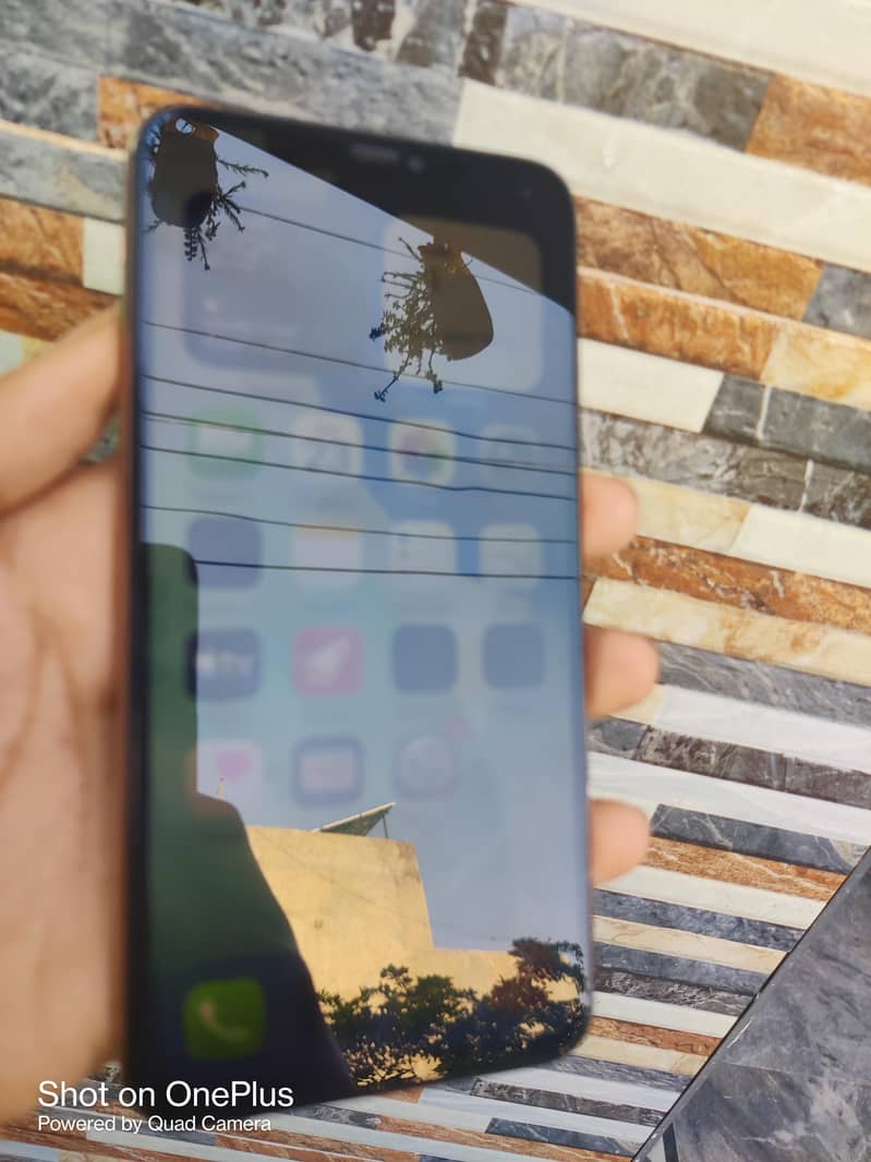 IPHONE 11 PRO MAX 3