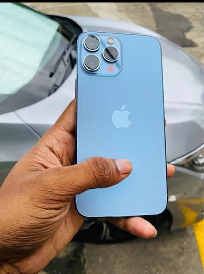 iphone 13 pro max watar pack
