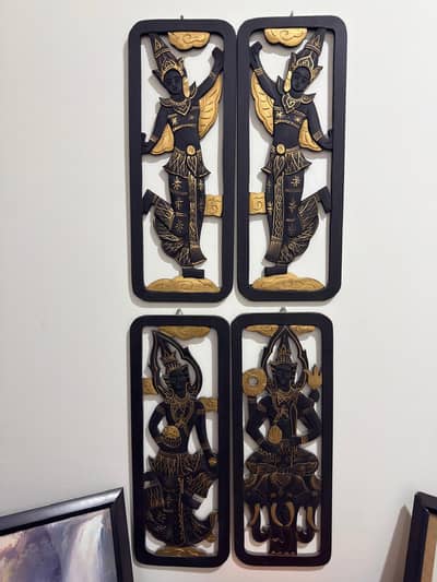 Thai wooden sculptures