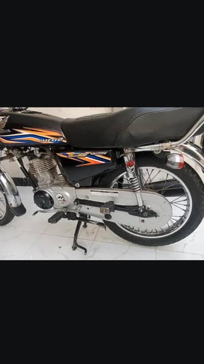 CG-125 IN LUSH CONDITION FOR SELL