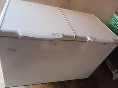 Refrigerator with freezer