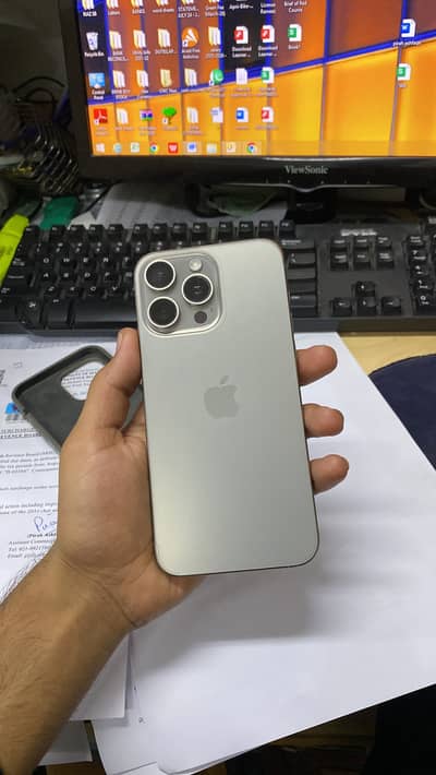 Iphone 15 pro max
